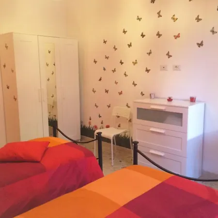 Appartement Come And Feel At In This Airy Three Bedrooms In Centre Rome